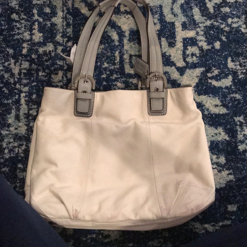 White coach tote - Picture 2 of 5